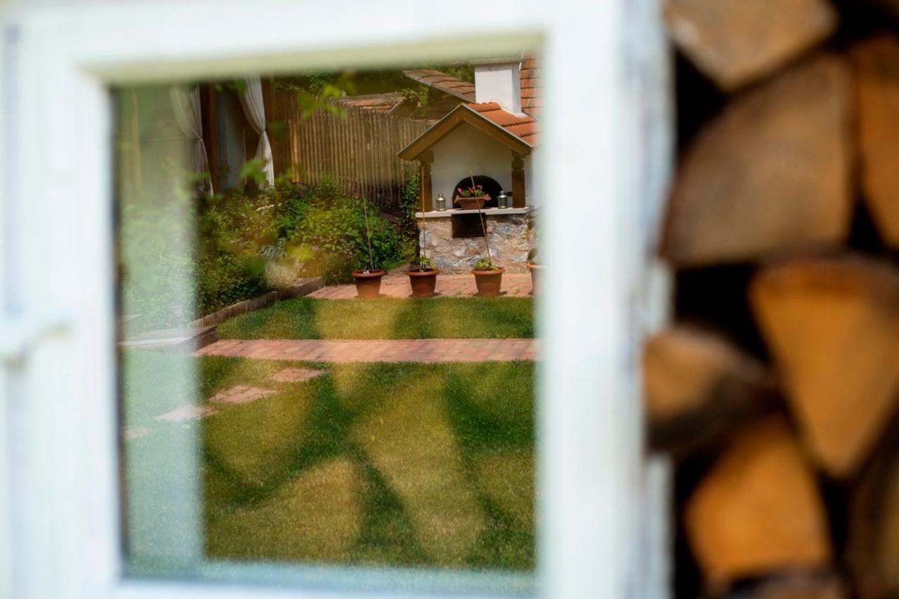 Fruktárium vendégház Trizs Exterior foto